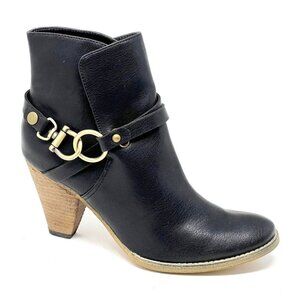 NEW Very Volatile Faux Leather Ankle Boots. Black. Size 10